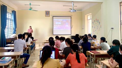 Giáo viên Trường Tiểu học Ngọc Thanh tham dự Hội nghị  trực tuyến “Bộ trưởng Bộ giáo dục và đào tạo gặp gỡ nhà giáo, cán bộ quản lí, nhân viên ngành giáo dục”