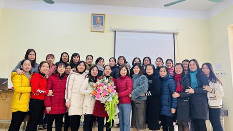 Trường Tiểu học Ngọc Thanh tổ chức chia tay nhà giáo nghỉ hưu